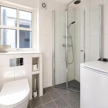 Ms4 - Charming In Heart Of Daire *
